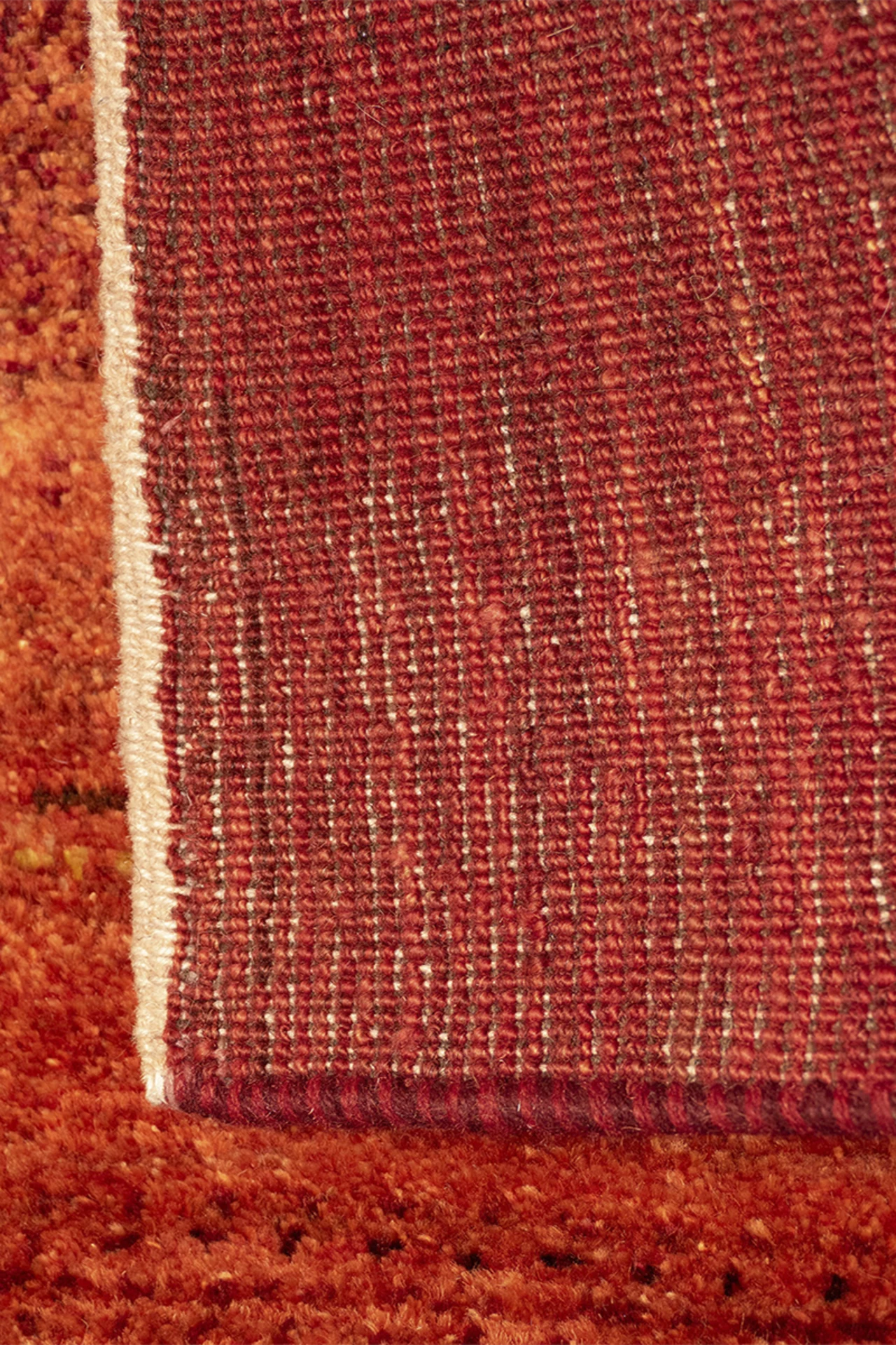 Gabbeh Teppich-Unikat - Rote Felderlandschaft